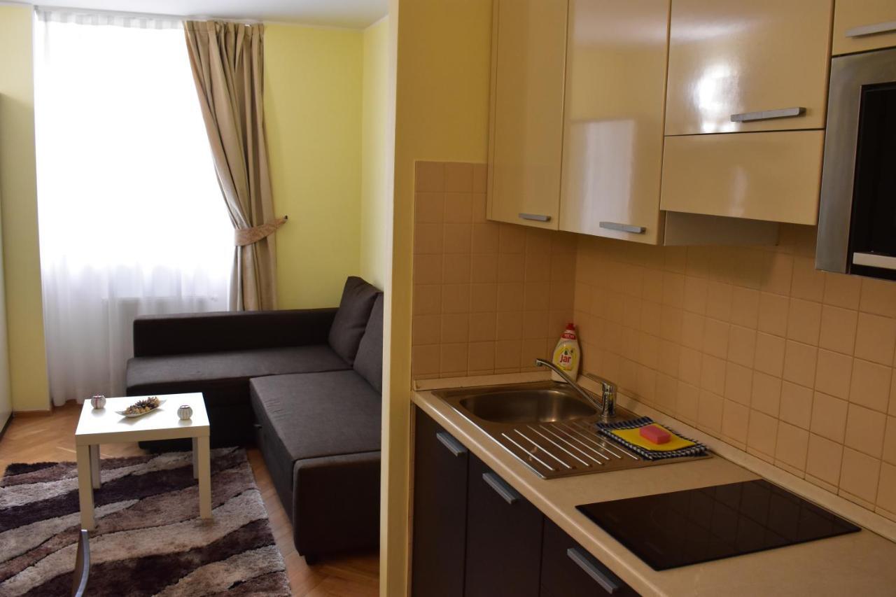 Apartment Vikroria - Halkova 5 Prague Ngoại thất bức ảnh