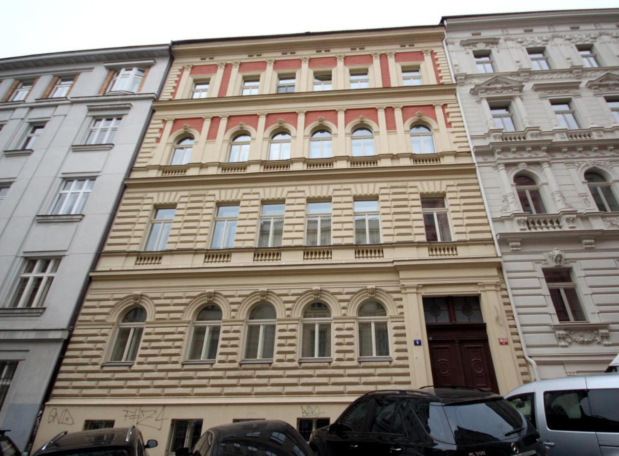 Apartment Vikroria - Halkova 5 Prague Ngoại thất bức ảnh